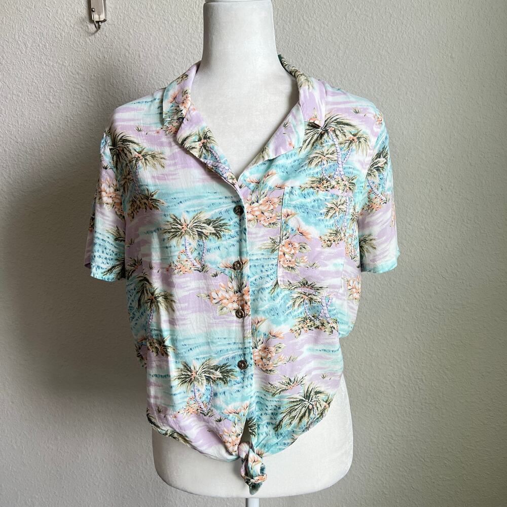 American Eagle Pastel Tropical Tie Front Top Women's M Button Front Hawaiian